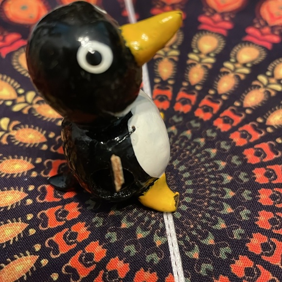 Nodding animals penguin,  doesn’t include turkey turtle, dinosaur bright colours - Picture 4 of 8